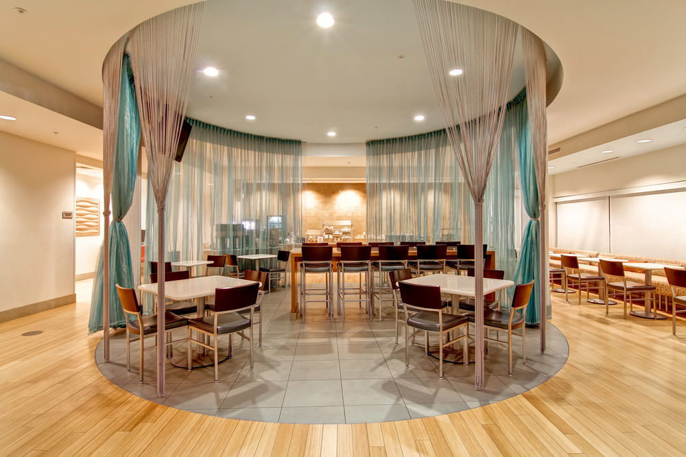Springhill Suites Tallahassee Central Exterior foto